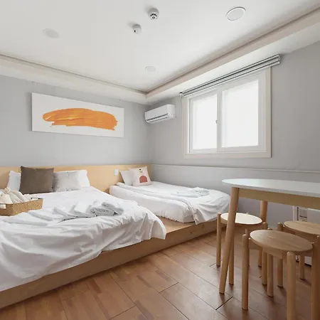 Hotel Dawoo House 2 In Hongdae