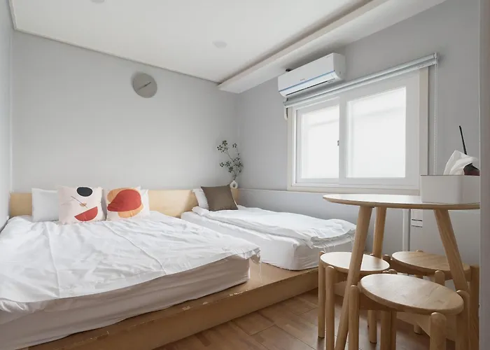 Dawoo House 2 In Hongdae Gasthof