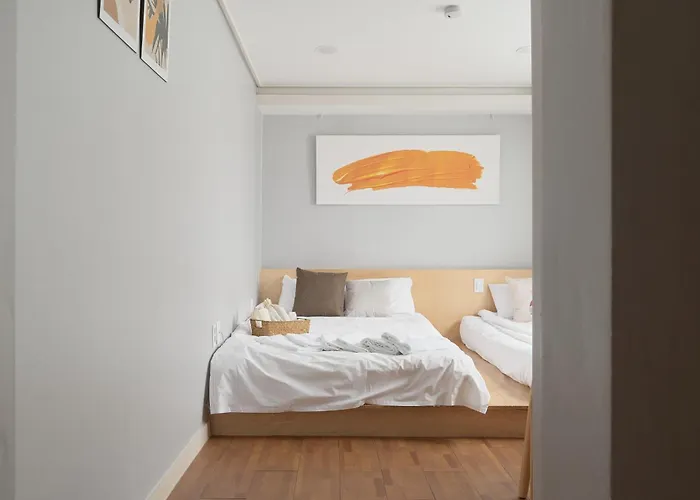 Dawoo House 2 In Hongdae